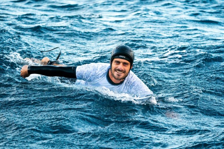 PER_ath_Alonso_Correa_ath_ph_Pablo_jimenez_ Surf Place Perú