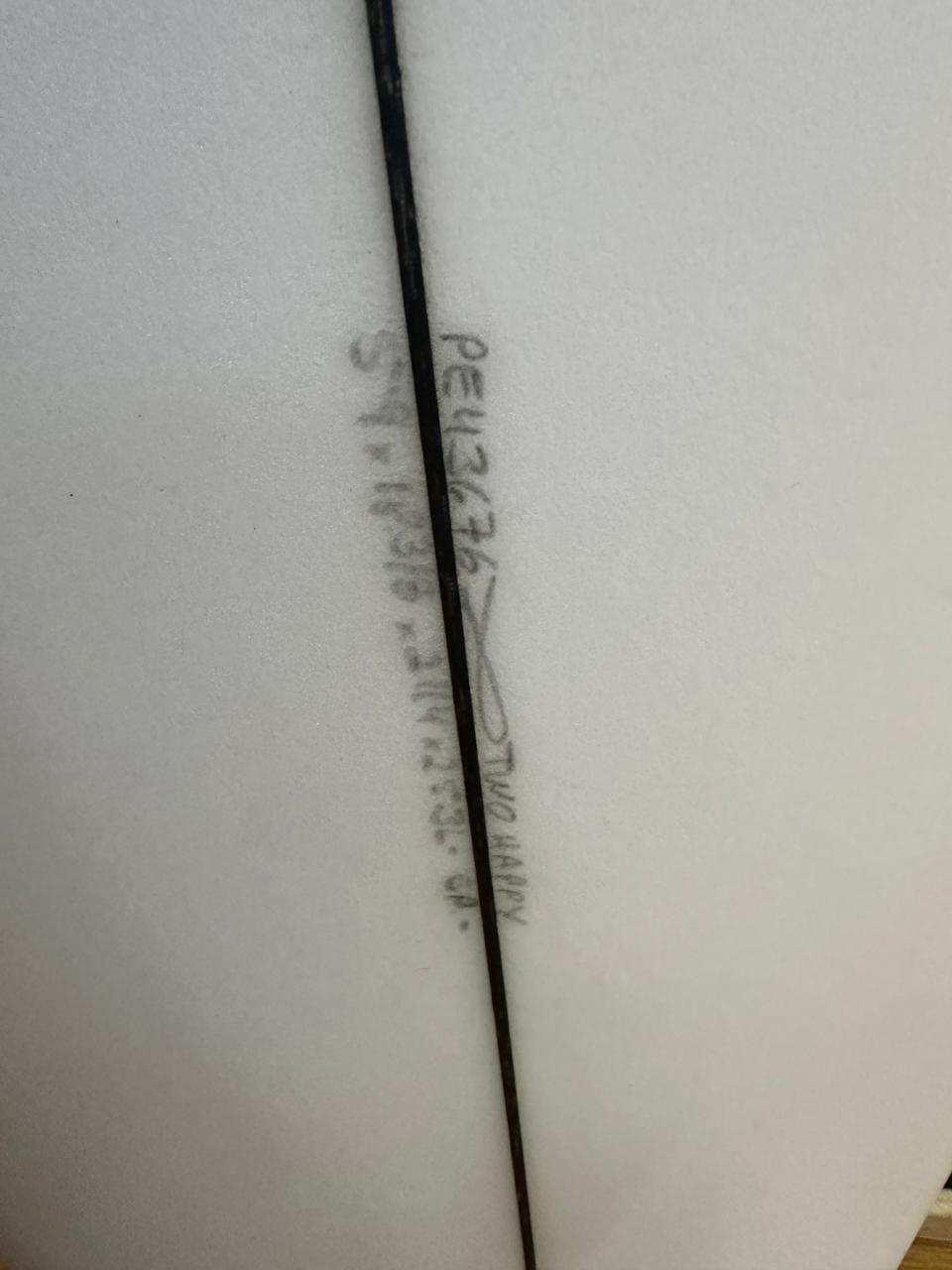 Two Happy 5’9 X 18 3/8 X 2 1/4 = 25.3L FCS- Stock En Miraflores - Imagen 4