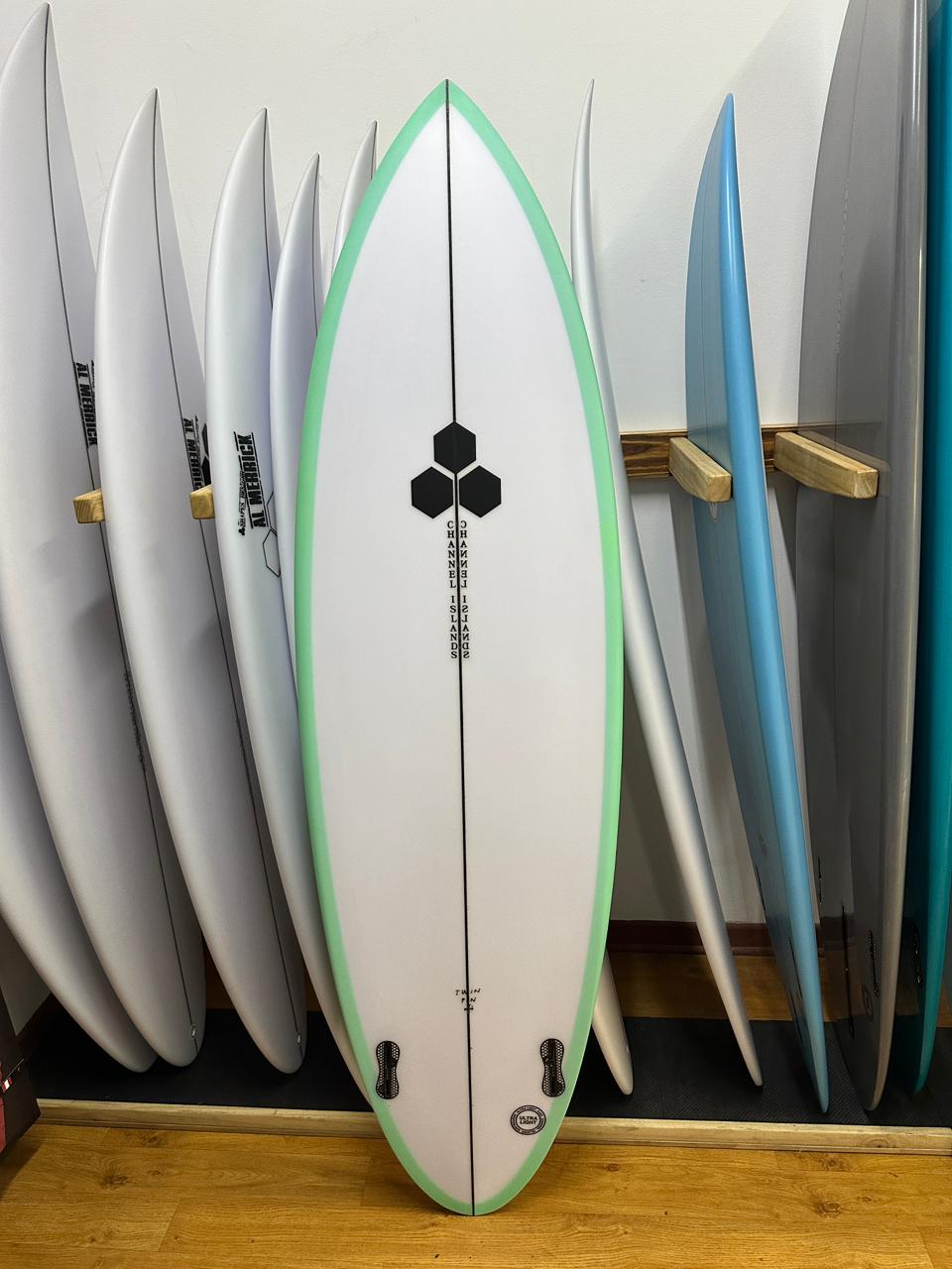 Twin Pin 5’11 X 19 1/2 X 2 5/8 = 32.9L FCS- Stock En Miraflores - Imagen 5